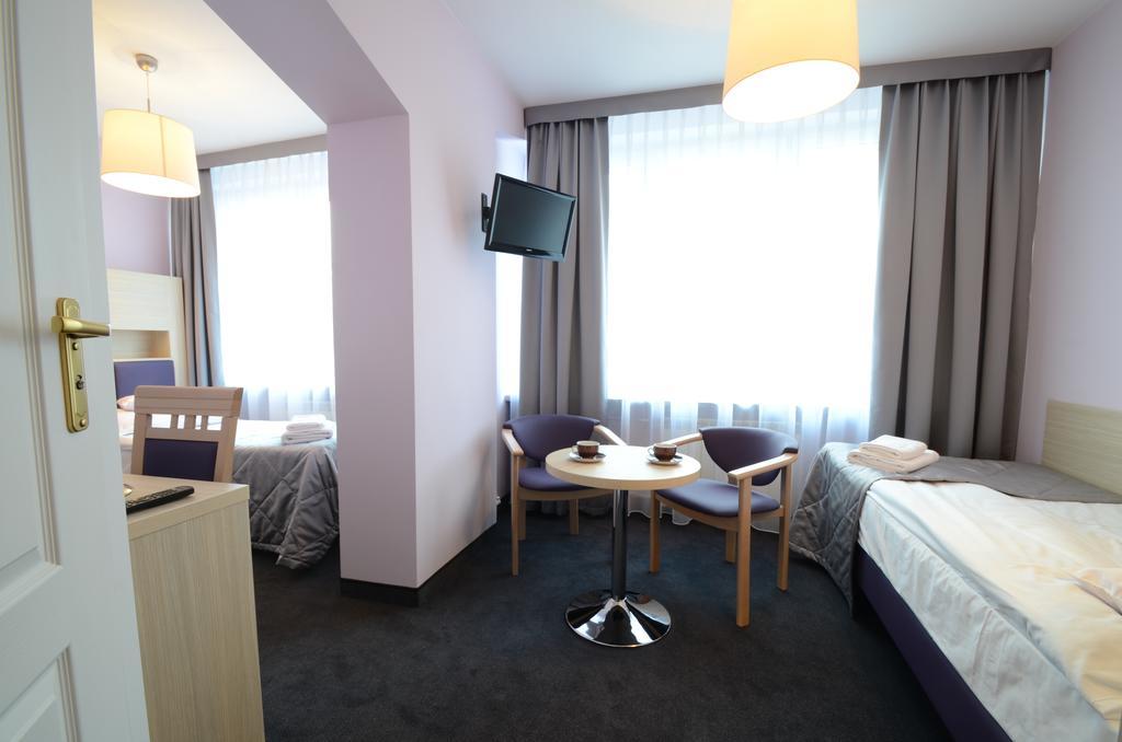 Hotel PZMot Lublin Zimmer foto